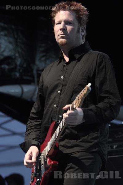 FRANK BLACK - 2007-06-29 - CERGY - Base de Loisirs - 